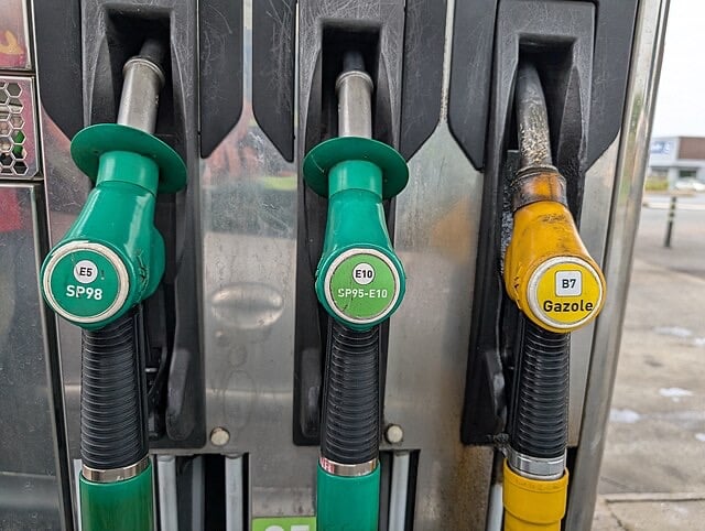 Rural Drivers Pay Premium at the Pump as Fuel Crisis Deepens Geographic Divide